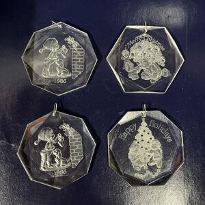 VTG Lot Of 4 Christmas Treasures 1986 Hexagon Acrylic Christmas Ornaments‎ - D8
